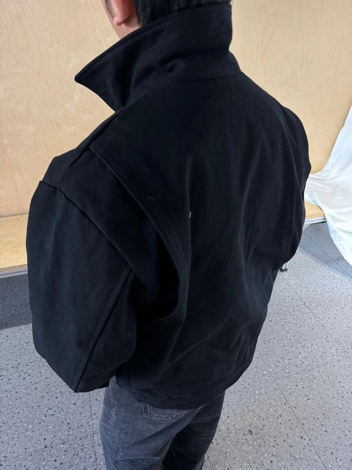 جاكيت رجالي Y2K فسفوري مضيء عا - مراجعة Cycling Commute Jacket وسعره