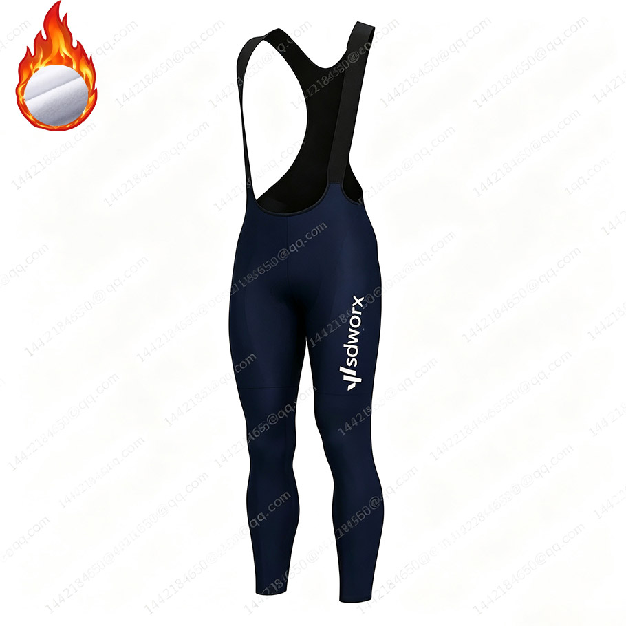 سترة ركوب الدراجات من SD Worx  - مراجعة Cycling Commuter Jacket وسعره
